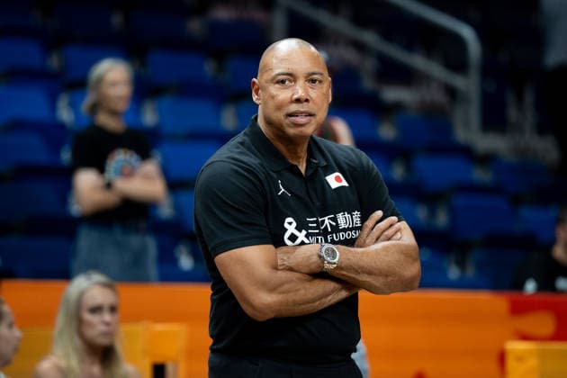 Hungary V Japan: Qualification To Quarter-Finals - FIBA Women s Basketball World Cup Germany 2026 Corey Gaines, head coach of the Japan national team, Nationalteam is seen during the FIBA Women s Basketball World Cup 2026 qualification match between Hungary and Japan in Berlin, Germany, on September 8, 2026. Berlin Germany  Copyright: xMarcinxGolbax originalFilename:golba-hungaryv260908_npV7G.jpg
