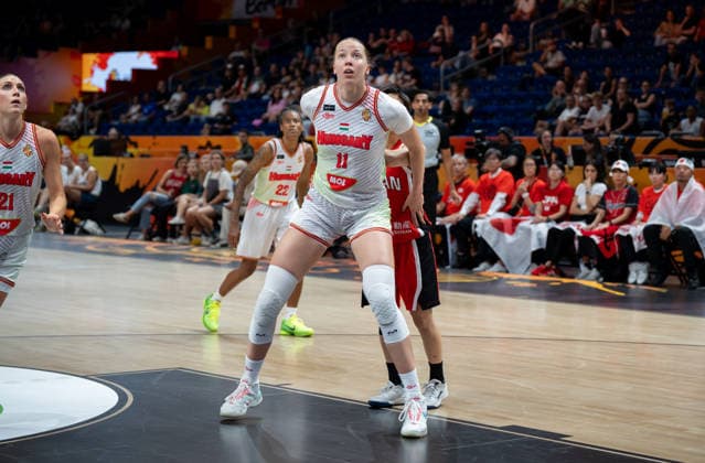 Hungary V Japan: Qualification To Quarter-Finals - FIBA Women s Basketball World Cup Germany 2026 Kinga Josepovits plays during the FIBA Women s Basketball World Cup 2026 quarterfinals match between Hungary and Japan in Berlin, Germany, on September 8, 2026. Berlin Germany  Copyright: xMarcinxGolbax originalFilename:golba-hungaryv260908_np3eZ.jpg