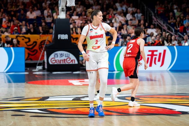 Hungary V Japan: Qualification To Quarter-Finals - FIBA Women s Basketball World Cup Germany 2026 Virag Takacs-Kiss plays during the FIBA Women s Basketball World Cup 2026 qualification to quarter-finals match between Hungary and Japan in Berlin, Germany, on September 8, 2026. Berlin Germany  Copyright: xMarcinxGolbax originalFilename:golba-hungaryv260908_np7te.jpg
