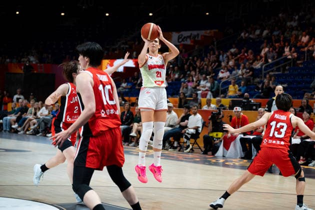 Hungary V Japan: Qualification To Quarter-Finals - FIBA Women s Basketball World Cup Germany 2026 Reka Lelik plays during the FIBA Women s Basketball World Cup 2026 qualification match between Hungary and Japan in Berlin, Germany, on September 8, 2026. Berlin Germany  Copyright: xMarcinxGolbax originalFilename:golba-hungaryv260908_npAJe.jpg