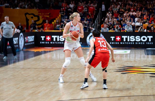 Hungary V Japan: Qualification To Quarter-Finals - FIBA Women s Basketball World Cup Germany 2026 Dorka Juhasz plays during the FIBA Women s Basketball World Cup 2026 qualification match between Hungary and Japan in Berlin, Germany, on September 8, 2026. Berlin Germany  Copyright: xMarcinxGolbax originalFilename:golba-hungaryv260908_npumS.jpg