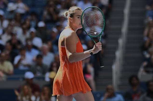 (260909) -- NEW YORK, Sept. 9, 2026 -- Aryna Sabalenka of Belarus celebrates scoring during the women s quarterfinal match against Linda Noskova of Czech Republic at the 2026 US Open tennis championships in New York, the United States, Sept. 8, 2026. ) (SP)U.S.-NEW YORK-TENNIS-US OPEN-WOMEN S SINGLES-SABALENKA LixRui 