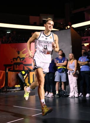 Leonie Fiebich warming up before the game begins: Sports, Basketball, FIBA World Cup, Women s World Championship, 2026-2027 Season, August 9, 2026, DBB, Germany (GER) vs. South Korea (KOR)