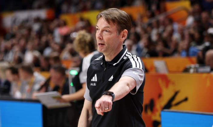National Team Coach Olaf Lange gives instructions; Upper Body Drill; Basketball; FIBA World Cup; Women s World Championship; 2026-2027 Season; August 9, 2026; DBB; Germany (GER) vs. South Korea (KOR)