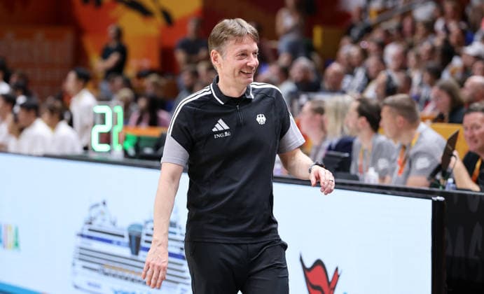 National Team Coach Olaf Lange laughs Action Upper Body Sports Basketball FIBA World Cup World Championship Women s World Cup Season 2026 2027 August 9, 2026 DBB Germany GER vs. South Korea KOR