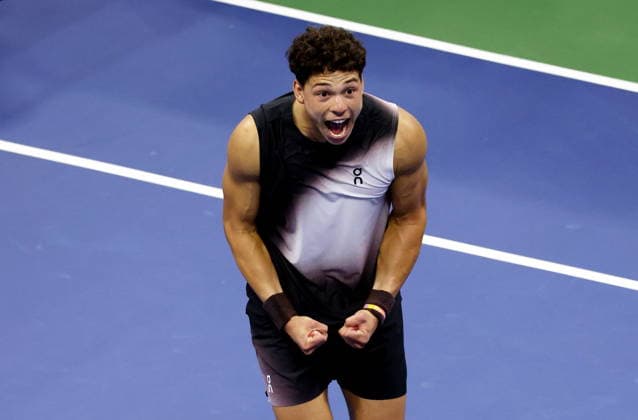 US Open tennis tournament - Day 10 Ben Shelton of the US celebrates after defeating Carlos Alcaraz of Spain in the Mens Singles Quarterfinals of the US Open Tennis Championships at the USTA Billie Jean King National Tennis Center in Flushing Meadows, New York, USA, 09 September 2026. FLUSHING MEADOWS NEW YORK United States  Copyright: xBRIANxHIRSCHFELDx