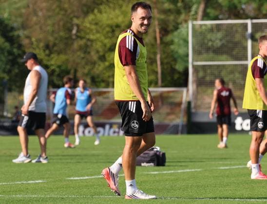 08.09.2026 - Fussball - 2. Fussball - Bundesliga - Saison 2026 2027 - 1. FC Nürnberg Nuernberg FCN ( Club ) - Training - Sportfoto Zink DoGe - xdoxgex - Julian Justvan (10, 1. FC Nürnberg FCN ) *** 08 09 2026 Soccer 2 German Bundesliga 2026–2027 Season 1 FC Nürnberg Nuremberg FCN Club Training Sports Photo Zink DoGe xdoxgex Julian Justvan 10, 1 FC Nürnberg FCN