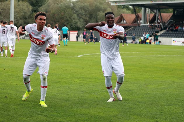 09 09 26 VfB Stuttgart U19 vs. Viking Stavanger U19, Germany, Großaspach, 09 09 2026, Soccer, UEFA Youth League, 2026–2027 Season, U19 VfB Stuttgart vs. U19 Viking Stavanger; from left: Malik Mosrati, Brayann Kenmoe (both U19 VfB Stuttgart) celebrating the 2-0 goal by Kenmoe