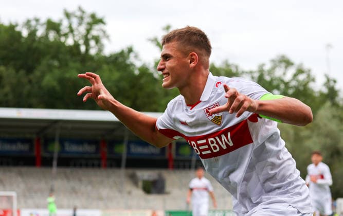 September 9, 2026, Stuttgart, Champions League soccer, 2026–2027 season, VfB Stuttgart U19 vs. Viking U19, celebration after the 3–0 goal, goal scorer Enis Redzepi (VfB)
