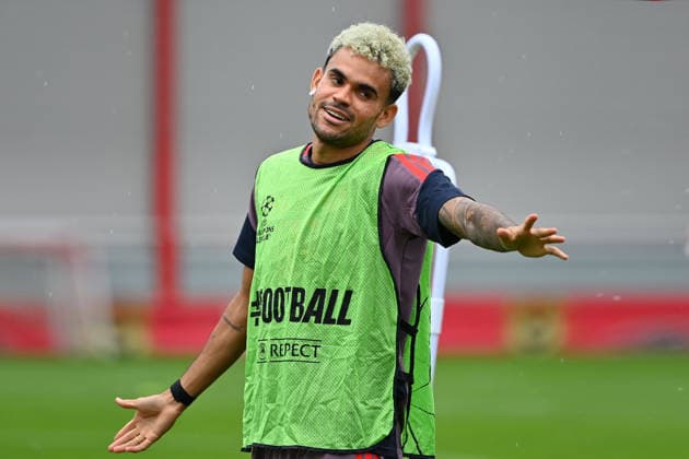 Luis DIAZ, Bayern Munich, laughing, laughter, smiling, optimistic, in good spirits, action, single frame, cropped close-up, half-length shot, final training session for the Champions League soccer season 2026–27, League phase: FC Bayern Munich vs. Bodø Glimt on September 9, 2026
