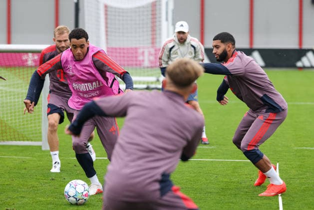 Jamal Musiala, FC Bayern Munich, No. 10, with the ball alongside Ismael Saibari, FC Bayern Munich, No. 34, during a practice match, GER, final training session, FC Bayern Munich, soccer, UEFA Champions League, Matchday 1, League Phase, 2026–2027 Season, September 9, 2026, GER, Final Training Session, FC Bayern Munich, Soccer, UEFA Champions League, Matchday 1, League Phase, 2026–2027 Season, September 9, 2026, Munich Copyright: xEibner-Pressefoto JennixMaulx EP_JML