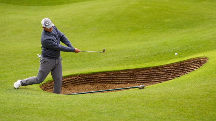 2026 Amgen Irish Open - Pro-Am, Trump International Golf Links, Doonbeg 9 9 2026 Joe Dean plays from a bunker on the third Joe Dean plays from a bunker on the third 9 9 2026  Copyright: xx BB2_0423