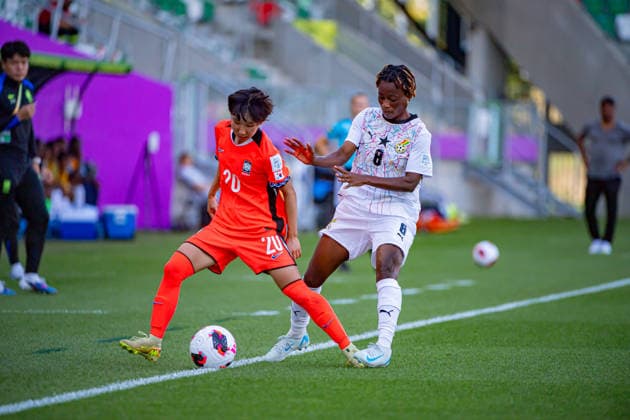 September 9, 2026, Sosnowiec, Silesian Voivodeship, Poland: CHO HYEYOUNG of Korea Republic (L) competes the ball with NYARKO SARAH of Ghana (R) during the FIFA U20 Womens World Cup Poland 2026 match between Ghana versus Korea Republic at Arena Sosnowiec Stadium Sosnowiec Poland - ZUMAs385 20260909_zsp_s385_017 Copyright: xLeopoldxSoglox