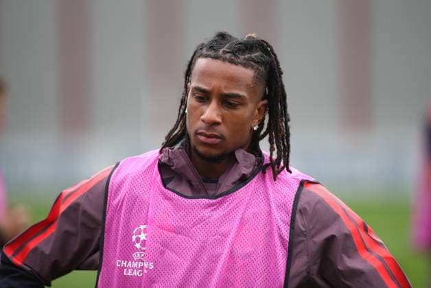 Soccer, Men s, Champions League, 2026–2027 Season, FC Bayern Munich, Final Training Session: Michael Olise, FC Bayern Munich, Head Shot, Portrait in a Training Jersey