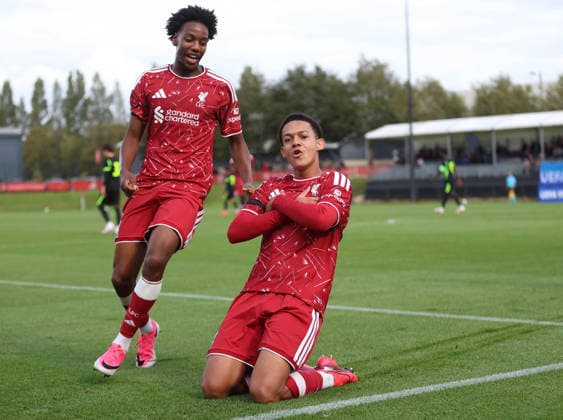 UEFA Youth League - Liverpool U18 v Atletico Madrid U18 LIVERPOOL, ENGLAND, SEPTEMBER 9: GOAL 2-0, Josh Sonni-Lambie of Liverpool goal celebration after scoring a goal to put Liverpool U18 2-0 ahead during The UEFA Youth League match between Liverpool U18 v Atletico Madrid U18 at Liverpool FC Academy Ground, Liverpool, England, on September 9. (Photo by Daniel Weir) Liverpool Liverpool Academy Ground England Copyright: xDanielxWeir SportsxPressxPhotox Sportspressphoto_SPR226789