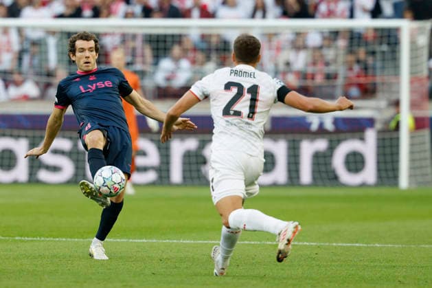 From left to right: Joe Bell (Viking) and Grischa Prömel (VfB Stuttgart), in action during the UEFA Champions League match between VfB Stuttgart and Viking FK at the MHP Arena, Stuttgart, Germany, on September 9, 2026, in action during the UEFA Champions League match between VfB Stuttgart and Viking FK at the MHP Arena, Stuttgart, Germany, on September 9, 2026 Copyright: HMBxMedia xHeikoxBecker