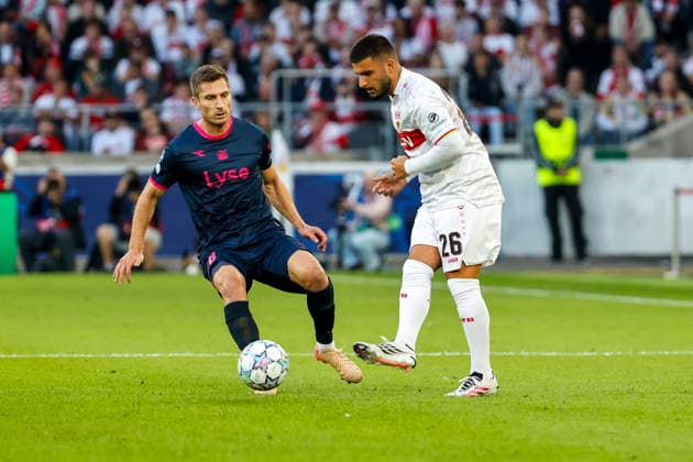Kristoffer Haugen of Viking Stavanger, 28, and Deniz Undav of VfB Stuttgart, 26, battling for the ball; Germany, soccer, UEFA Champions League, Matchday 1, 2026–2027, VfB Stuttgart vs. Viking Stavanger, September 9, 2026, Stuttgart Arena, Stuttgart, Germany Copyright: xGrantxHubbsx