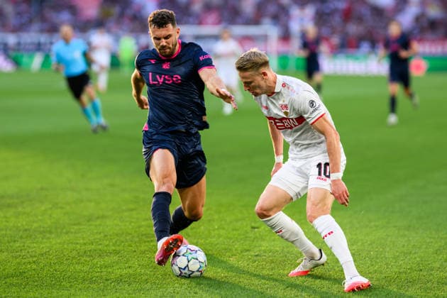 September 9, 2009: Gianni Stensness of Viking and Chris Führich of Stuttgart during the UEFA Champions League soccer match between VfB Stuttgart and Viking on September 9, 2026 in Stuttgart. Photo by Marius Simensen, BILDBYRAN COP 238 MM0072 bbeng football soccer UEFA Champions League Viking VfB Stuttgart  Copyright: MARIUSxSIMENSEN BB260909BB571