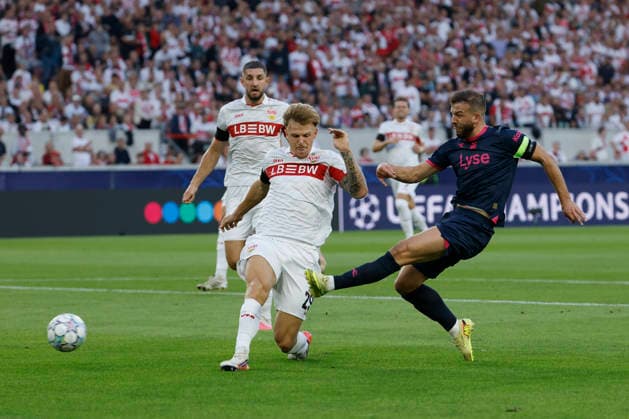 Zlatko Tripiæ of Viking scores the goal to tie the game at 1-1 and celebrates; Finn Jeltsch of VfB Stuttgart arrives too late during the UEFA Champions League match between VfB Stuttgart and Viking FK at the MHP Arena, Stuttgart, Germany, on September 9, 2026, in action during the UEFA Champions League match between VfB Stuttgart and Viking FK at the MHP Arena, Stuttgart, Germany, on September 9, 2026 Copyright: HMBxMedia xHeikoxBecker