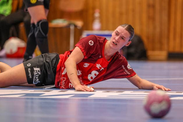 GER, Bensheim, HSG Bensheim Auerbach Flames vs. Borussia Dortmund, Alsco Women s Handball Bundesliga, Handball, DHB, 2026–2027 Season, Weststadthalle Bensheim, Matchday 3 in Pictures: Disappointment and frustration after the loss, Lena Degenhardt of the Bensheim Flames women’s team shows emotion. DFB and DFL regulations prohibit any use of photographs as image sequences and or quasi-video, September 9, 2026 Copyright: HMBxMedia HendrikxHamelau