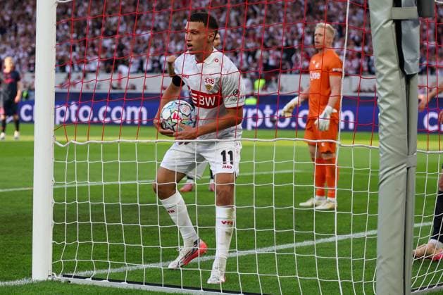 Bilal El Khannouss (11, VfB Stuttgart) retrieves the ball from the net after the 1-0 goal; celebration; VfB Stuttgart vs. Viking Stavanger; soccer; men s; UEFA Champions League; 2026–2027 season; Matchday 1, September 9, 2026, Stuttgart, Baden-Württemberg, Germany Copyright: xkolbert-press MartinxAgüerax