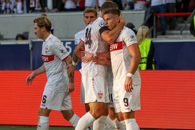 Jeff Chabot 24, VfB Stuttgart, congratulates Ermedin Demirovic 9, VfB Stuttgart, on his 1–0 goal; VfB Stuttgart vs. Viking Stavanger, Soccer, Men, UEFA Champions League, 2026–2027 Season, Matchday 1, September 9, 2026, Stuttgart, Baden-Württemberg, Germany Copyright: xkolbert-press MartinxAgüerax