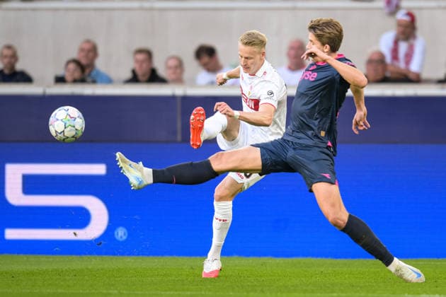 Soccer, UEFA Champions League, 20260909, VfB Stuttgart vs. Viking FK Stavanger. Pictured, from left: Chris FÜHRICH (Stuttgart, 10) and Henrik HEGGHEIM (Stavanger, 5). Stuttgart MHP Arena, Baden-Württemberg, Germany Copyright: Passion2Press MarkusxFischerx