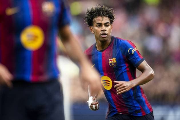 BARCELONA - Lamine Yamal of FC Barcelona, Barca during the UEFA Champions League match between FC Barcelona and Feyenoord at Camp Nou on September 9, 2026 in Barcelona, Spain. KOEN VAN WEEL ANP UEFA Champions League 2026 27 xVIxANPxSportx xxANPxIVx 567771545 originalFilename: 567771545.jpg