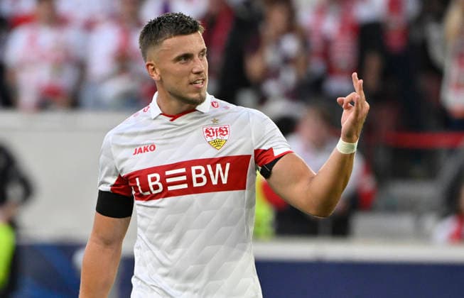 GOAL: 3-1 Ermedin Demirovic VfB Stuttgart 09 Goal Celebration Shows Hat Trick Gesture Champions League VfB Stuttgart vs. Viking FK Stavanger 09 09 2026 DFL REGULATIONS PROHIBIT ANY USE OF PHOTOGRAPHS AS IMAGE SEQUENCES AND OR QUASI-VIDEO Champions League VfB Stuttgart vs. Viking FK Stavanger