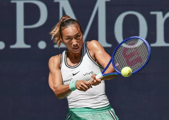 Qinwen Zheng CHN, Women s Singles, US Open Championships, Billie Jean King National Tennis Center, Flushing Meadows, New York, USA Copyright: xJuergenxHasenkopfx