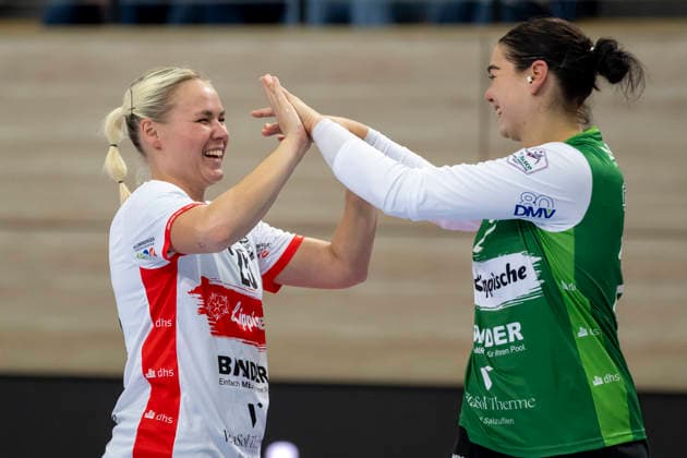 Alsco Women s Handball Bundesliga, 2026–2027 Season: SV Union Halle Neustadt vs. HSG Blomberg Lippe Halle, Germany, September 9, 2026. Pictured from left: Lilli Röpke (Blomberg) and goalkeeper Lara Lepschi (Blomberg). Halle-Saale, SWH Arena, Saxony-Anhalt, Germany