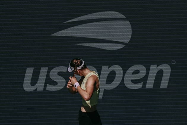 US Open tennis tournament - Day 11 Elena Rybakina of Kazakhstan in action against Qinwen Zheng of China during the Women™s Singles Quarter Finals match of the US Open Tennis Championships in Flushing Meadows, New York, USA, 09 September 2026. FLUSHING MEADOWS NEW YORK United States  Copyright: xOLGAxFEDOROVAx