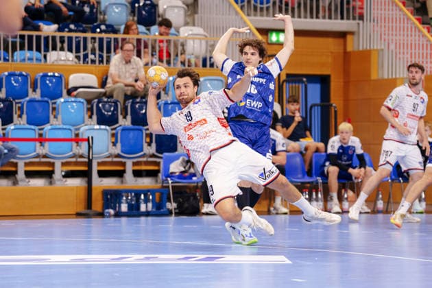 2 Handball Bundesliga 2, Matchday 1: VfL Potsdam vs. TV 05 07 Hüttenberg, Vit Reichl of TV 05 07 Hüttenberg, 19, on a jump shot on September 9, 2026, at the MBS Arena, Potsdam, Brandenburg, Germany