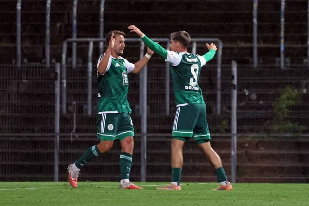 September 9, 2026, xrekx, Regional League Southwest soccer, FC Homburg 1 vs. FC Kaiserslautern II; goal celebration after Marc Ehrhart s goal to make it 2–1 for FC 08 Homburg, featuring Julian Günther Schmidt of FC 08 Homburg; Homburg