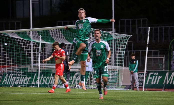 September 9, 2026, Soccer, Men s, Regionalliga Southwest, 2026–2027 Season, FC 08 Homburg 1, FC Kaiserslautern II, Marc Ehrhart of FC 08 Homburg celebrates his goal to make it 2–1 at the Waldstadion in Homburg, Saarland, Germany Copyright: xFabianxKleerx