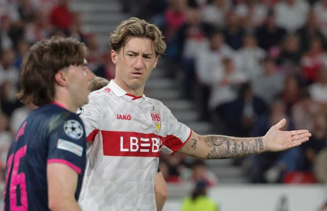 Pictured from left: Simen Kvia of Egeskog Viking FK, 26, and a surprised-looking Angelo Stiller of VfB Stuttgart, September 6, 2026, VfB Stuttgart vs. Viking FK, UEFA Champions League, Matchday 1, Germany, Stuttgart, MHP Arena, DFL REGULATIONS PROHIBIT ANY USE OF PHOTOGRAPHS AS IMAGE SEQUENCES AND OR QUASI-VIDEO Copyright: HMBxMedia xJulienxBecker
