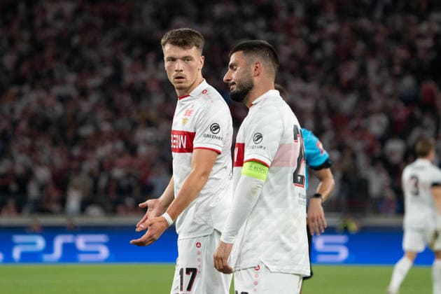 Jamie Leweling, VfB Stuttgart, 18, Ermedin Demirovic, VfB Stuttgart, 09, gesture, GER, VfB Stuttgart vs. Viking FK Stavanger, soccer, UEFA Champions League, Matchday 1, 2026–2027 season, September 9, 2026, GER, VfB Stuttgart vs. Viking FK Stavanger, soccer, UEFA Champions League, Matchday 1, 2026–2027 season, September 9, 2026, Stuttgart Copyright: xEibner-Pressefoto EdwardxCheungx EP_ECG