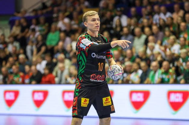 September 9, 2026, xgox, Handball EHF Champions League SC Magdeburg vs. Kolstad Handbold, Gisli Thorgeir Kristjansson, Magdeburg, 10 gives instructions, gesticulates with his arms, Magdeburg