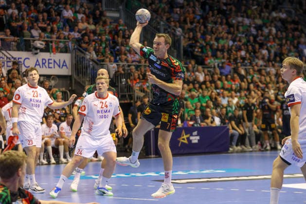 September 9, 2026, xtgx, Handball Champions League, SC Magdeburg vs. Kolstad Handbold Emspor, Felix Claar (Magdeburg), 7 shots on goal, goal scorer, scores a goal, Magdeburg