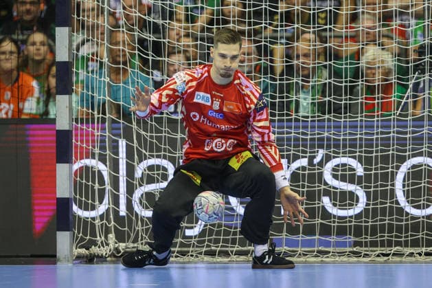 September 9, 2026, xtgx, Handball Champions League, SC Magdeburg vs. Kolstad Handbold Emspor, from left: Dominik Kuzmanovic (Magdeburg), 1 save, blocks the ball, catches the ball, makes a save (Magdeburg)