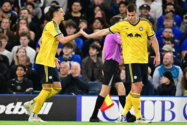 Chelsea v Leeds United, Carabao cup, League cup. GOAL Leeds United defender Taik Muharemovic (5) scores a goal and celebrates with Leeds United defender Jaka Bijol (15) 0-1 during the Carabao cup match between Chelsea and Leeds United at Stamford Bridge, London, UK on 9 September 2026. London Stamford Bridge Greater London UK Editorial use only DataCo restrictions apply See www.football-dataco.com , Copyright: xDennisxGoodwinx PSI-24841-0024