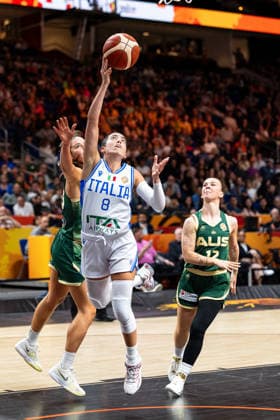 Costanza Verona, Italy, No. 8 on a layup; Alex Fowler, Australia, No. 23; Stephanie Reid, Australia, No. 12; GER; Italy vs. Australia; Basketball; 2026 FIBA Women’s World Cup; Quarterfinal Qualifier; September 9, 2026, Germany, Italy vs. Australia, basketball, 2026 FIBA Women’s World Cup, quarterfinal qualification, September 9, 2026, Berlin Copyright: xEibner-Pressefoto MaxxVincenx EP_MVN