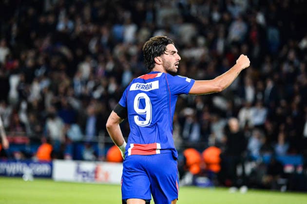 FOOTBALL : Paris Saint Germain vs Slovan Bratislava - Ligue des Champions - Phase de Ligue - JournÃ e 1 - 09 09 2026 Joie des joueurs du Paris SG aprÃ s le but de Ferran Torres (Paris SG) ParisFrance  Copyright: xBaptistexAutissierx