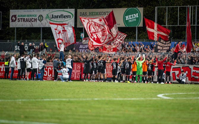 Soccer, 2026–2027 Season, Lower Rhine Cup, September 9, 2026, First Round, Men’s Division, SV Biemenhorst White vs. Fortuna Düsseldorf Black. Thanks to the fans at Bocholt Stadium am Huenting, Germany. 260909_fb_sv-biemenhorst_fortuna-duesseldorf_58726