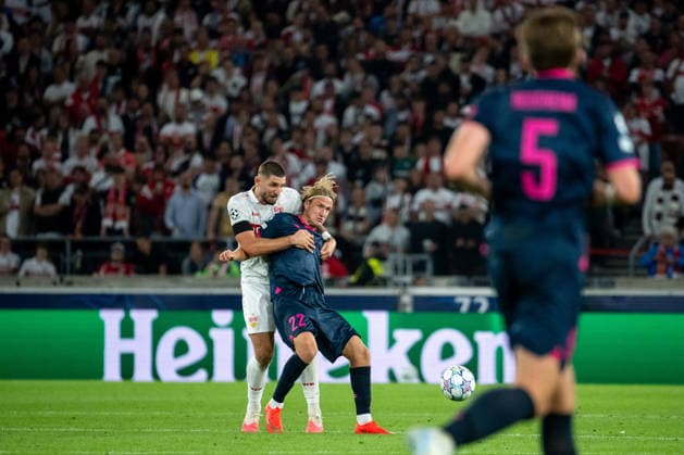 September 9, 2026, GER, Soccer, Men s, UEFA Champions League, Group Stage, Matchday 1, 2026–2027 Season, VfB Stuttgart vs. Viking Stavanger; Julian Jeff Chabot (VfB Stuttgart, 24) in a tackle with Erik Botheim (Viking FK, 22); Stuttgart, MHP Arena, Baden-Württemberg, Germany Copyright: xNordphoto Memmlerx