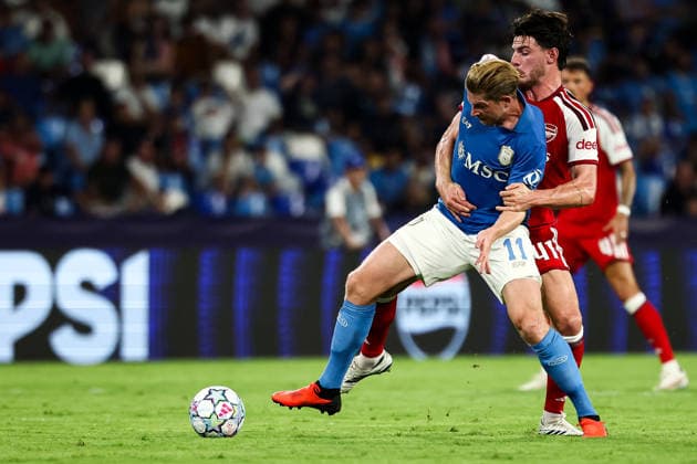 Kevin De Bruyne of SSC Napoli and Declan Rice of Arsenal compete for the ball during the UEFA Champions League 2026 2027 football match between SSC Napoli and Arsenal FC at Diego Armando Maradona stadium in Naples, (Italy), September 9, 2026. cesarexpurini