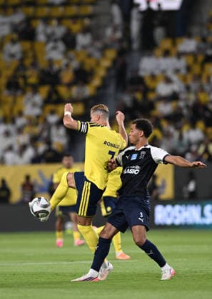 Al Nassr v Abha - Saudi Pro League RIYADH, SAUDI ARABIA - SEPTEMBER 9: Cristiano Ronaldo (7) of Al Nassr in action during of the Saudi Pro League match between Al Nassr and Abha at Alawwal Park Stadium in Riyadh, Saudi Arabia, on September 9, 2026. Mohammed Saad Anadolu Riyad Saudi Arabia. Editorial use only. Please get in touch for any other usage.  Copyright: x2026xAnadoluxMohammedxSaadx