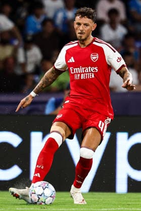 Ben White of Arsenal in action during the UEFA Champions League 2026 2027 football match between SSC Napoli and Arsenal FC at Diego Armando Maradona stadium in Naples, (Italy), September 9, 2026. cesarexpurini