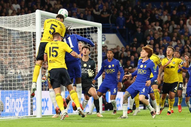 Chelsea v Leeds United, Carabao Cup Tarik Muharemovic of Leeds United scores the first goal during the Chelsea v Leeds United Carabao Cup 3rd Round match at Stamford Bridge, London, England on 9 September 2026 Credit: Tiego Grenho Every Second Media Editorial use only. All images are copyright Every Second Media Limited. No images may be reproduced without prior permission. All rights reserved. Premier League and Football League images are subject to licensing agreements with Football DataCo Limited. see https: www.football-dataco.com Copyright: xIMAGO EveryxSecondxMediax ESM-2145-0001 TiegoxGrenhox xEveryxSecondxMediax