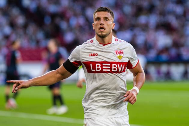 September 9, 2009: Ermedin Demirovic of Stuttgart celebrates after scoring the 1-0 goal during the UEFA Champions League soccer match between VfB Stuttgart and Viking on September 9, 2026 in Stuttgart. Photo by Marius Simensen, BILDBYRAN COP 238 MM0072 bbeng football soccer celebration UEFA Champions League VfB Stuttgart Viking  Copyright: MARIUSxSIMENSEN BB260909ZA016